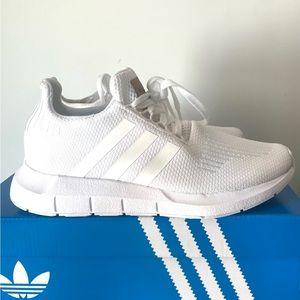 Adidas swift run women’s running shoes
